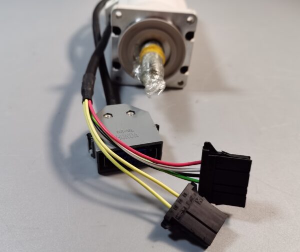 Used MSMA042A7F PANASONIC AC SERVO MOTOR - Image 2